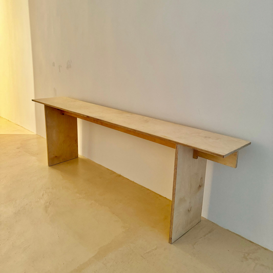 Tima Table