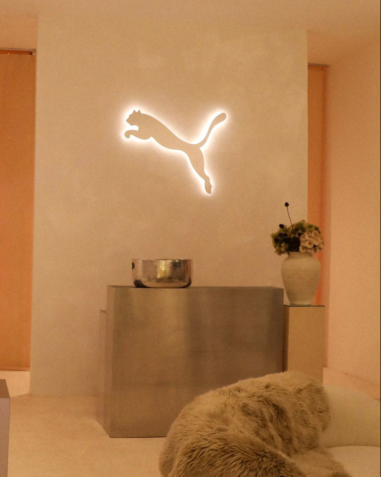 Credenza / Carbon Steel Bar